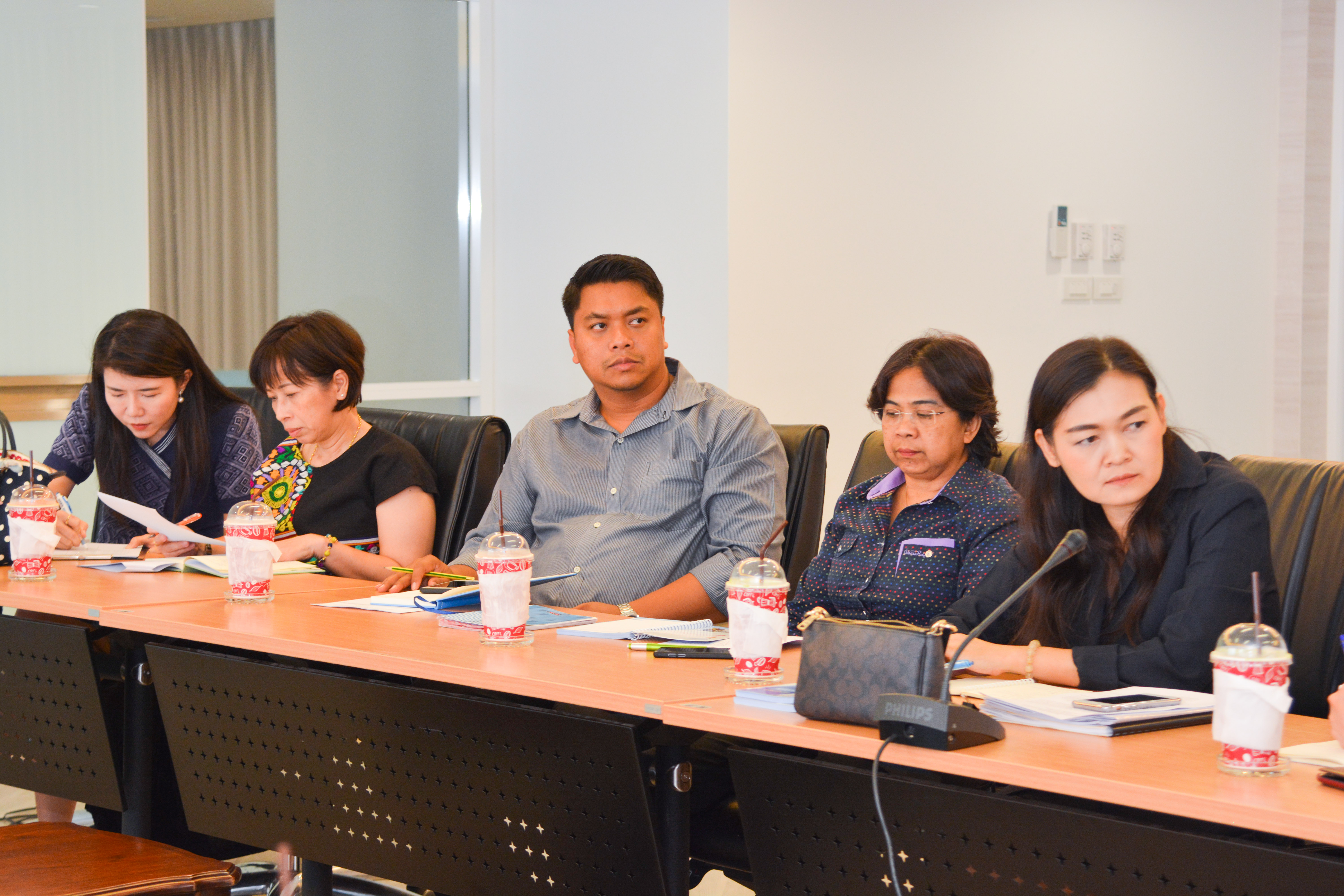 การประชุมหารือแนวทางการยกระดับมาตรฐานการผลิตสินค้าเกษตร ตลาด และบริการ