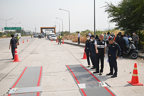 พาณิชย์ตรวจสอบการขนย้ายกระเทียมเเละหอมหัวใหญ่ที่นำเข้าจากต่างประเทศ