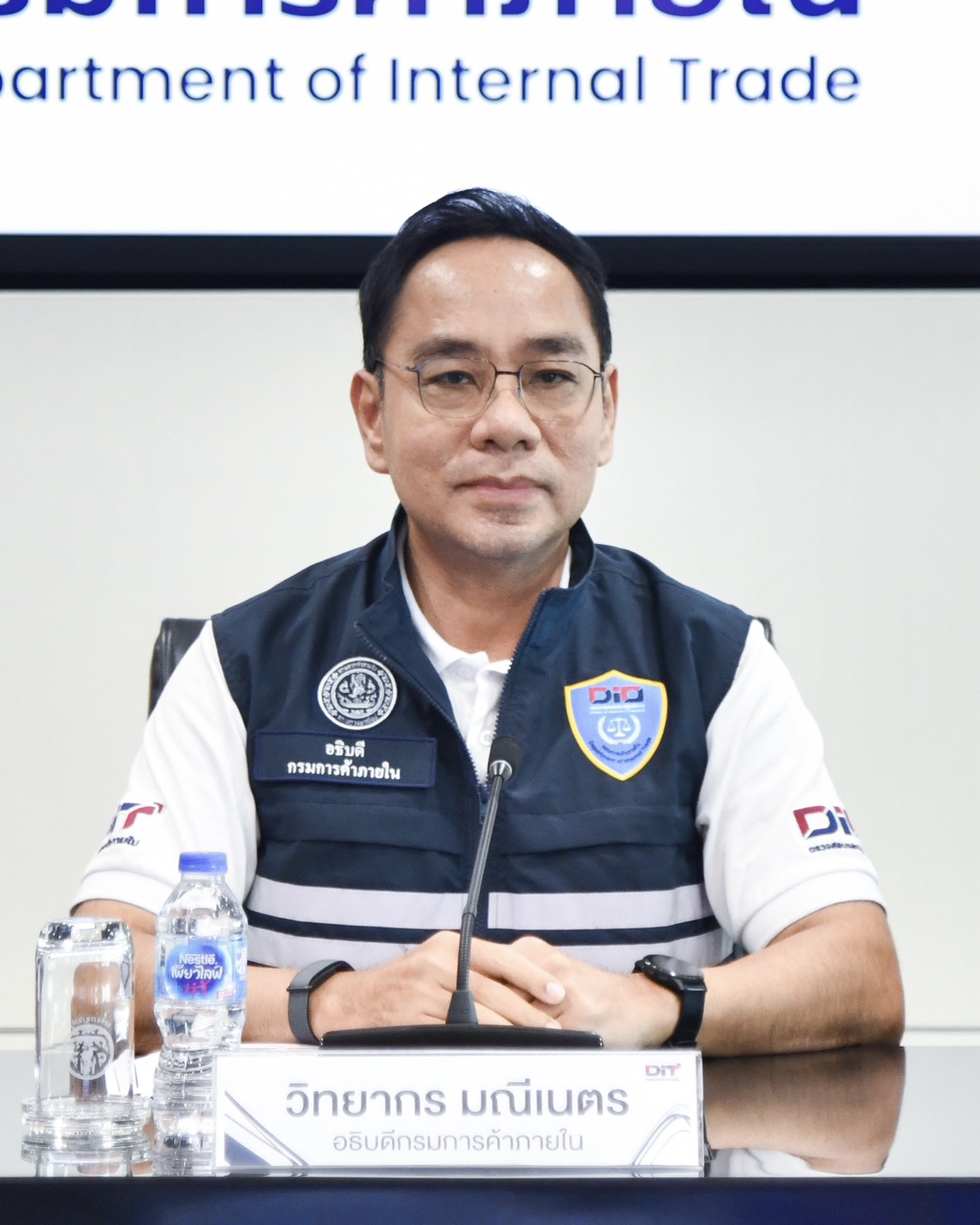 ข่าวเลขที่ 186/2569 ศุภจี สั่งการ กรมการค้าภายในเร่งระบายทุเรียนใต้ 3 แสนตัน แม้ราคาทุเรียนใต้ยืนเหนือ 105 บาท/กก อีกครั้ง  (18 กรกฎาคม 2569)