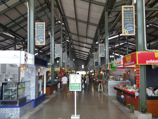 21725_ภายในตลาด 1.jpg