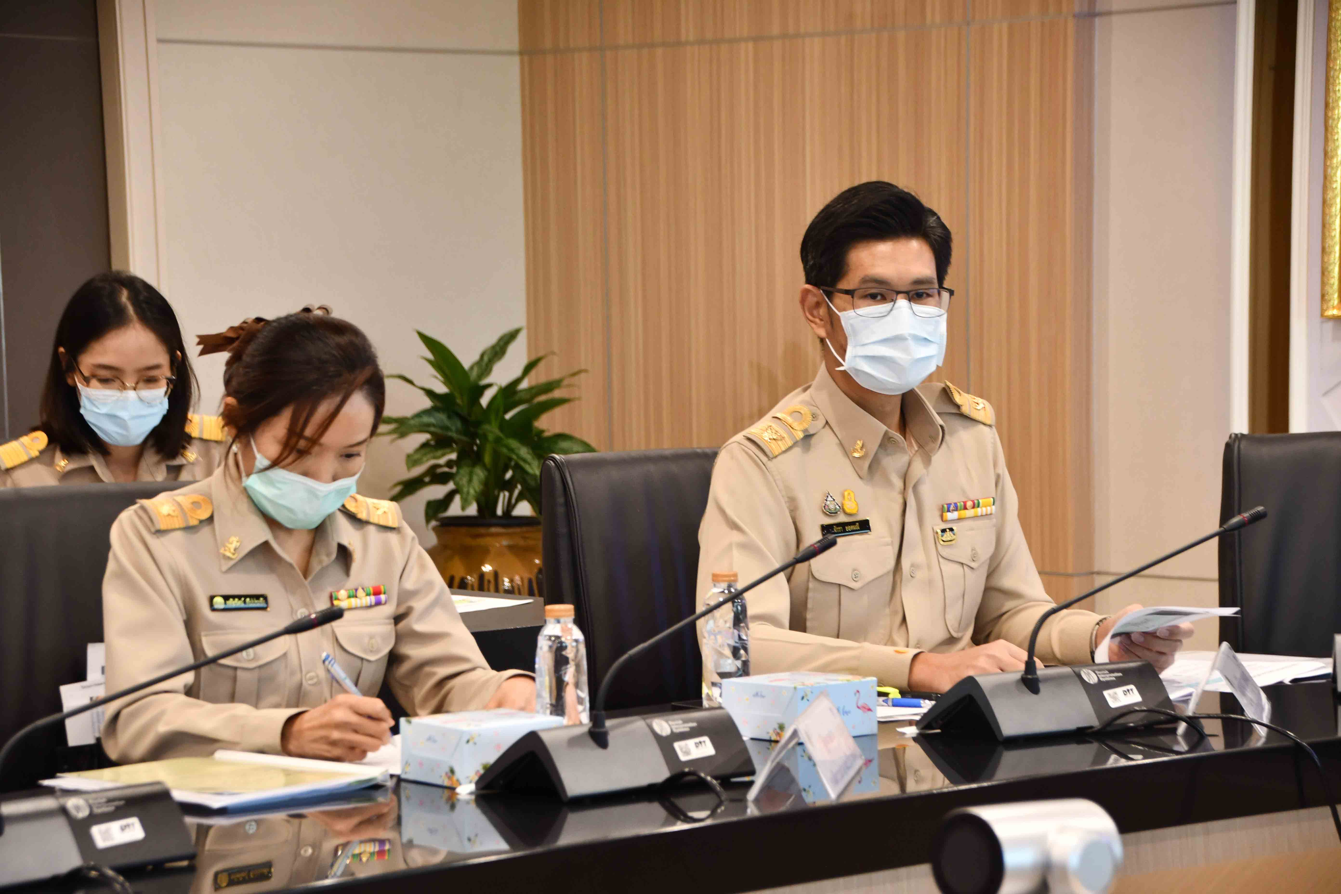 การประชุมโครงการลดราคา เคมีเกษตร ช่วยเกษตรกร 