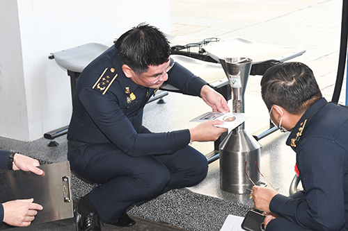 พาณิชย์ตรวจสอบความถูกต้องของสถานีบริการน้ำมัน