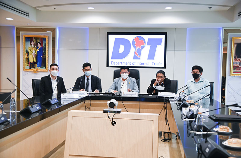 กรมการค้าภายในเเถลงข่าวการปรับราคาขึ้นของสินค้าบะหมี่กึ่งสำเร็จรูป