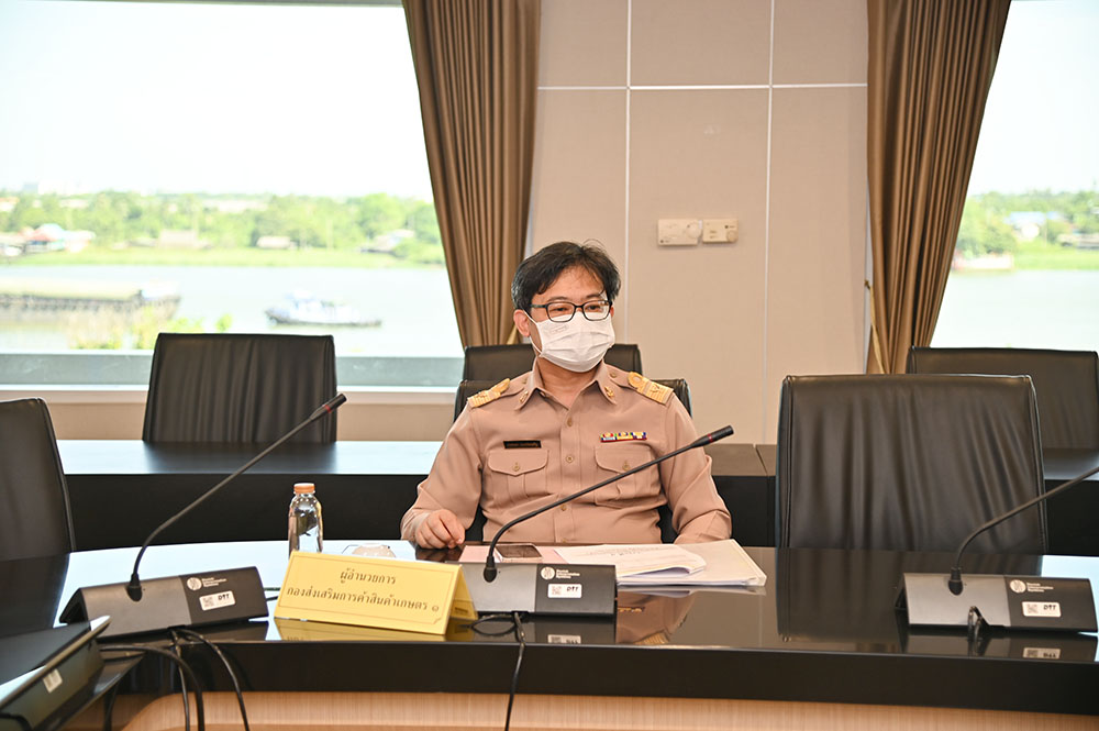 พาณิชย์ประชุม เคาะเกณฑ์กลางรายได้ข้าวโพด