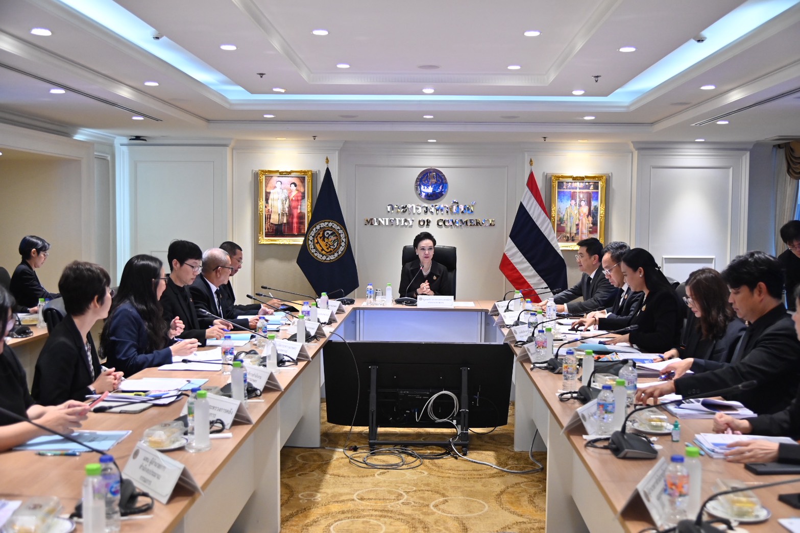 ข่าวเลขที่ 34/2569 พาณิชย์ประชุม นบขพ. เดินหน้าดูแลข้าวโพดเลี้ยงสัตว์ทั้งระบบ คงมาตรการรับซื้อ–ปูพรมตรวจเข้มฤดูกาล 68/69 (15 พฤศจิกายน 2568)