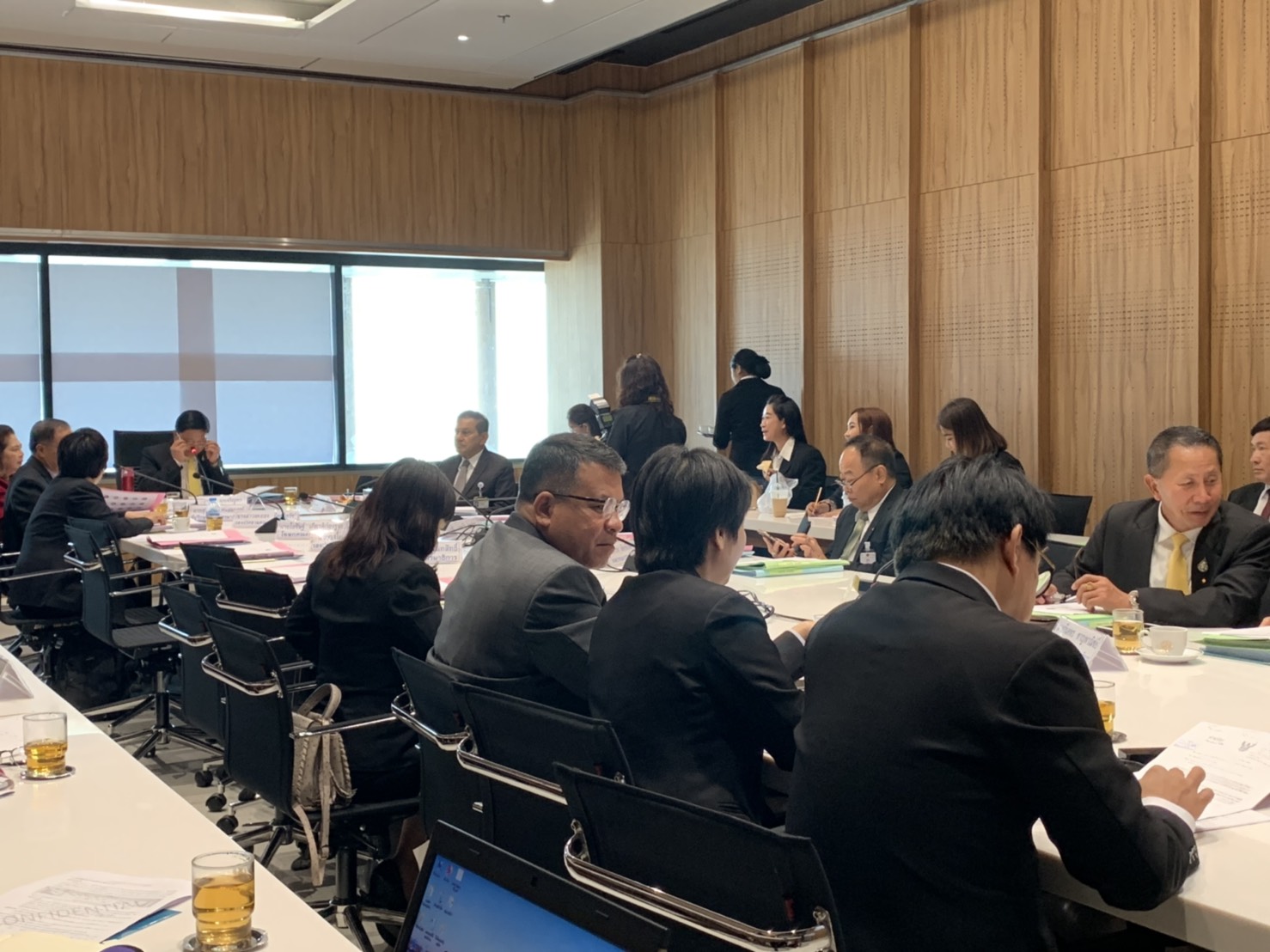 รองอธิบดีกรมการค้าภายใน  ร่วมประชุมกับคณะกรรมาธิการการสาธารณสุข เรื่อง มาตรการและแนวทางการป้องกันการระบาดเชื้อไวรัสโคโรนา
