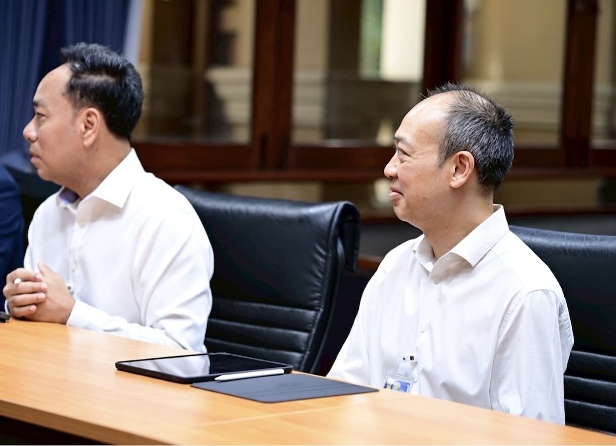 ข่าวเลขที่ 108/2569 ศุภจี-วราวุธ หารือแก้วิกฤตเม็ดพลาสติก คุมต้นทางสินค้า-ดันรีไซเคิล ตั้งทีมเฉพาะกิจรับสถานการณ์ตะวันออกกลางผันผวน (8 เมษายน 2569)